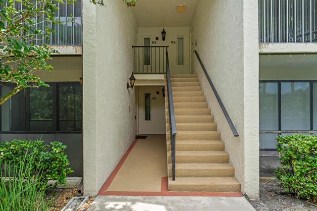 2702 SW Matheson Avenue 113-H1, Palm City, FL 34990