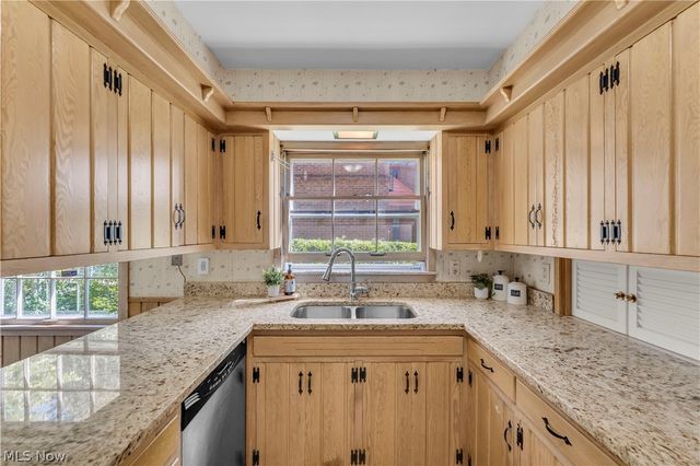 18219 Van Aken Boulevard, Shaker Heights, OH 44122