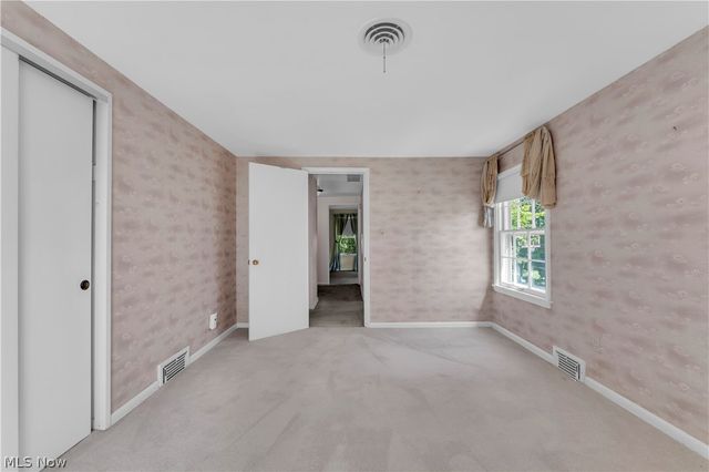 18219 Van Aken Boulevard, Shaker Heights, OH 44122