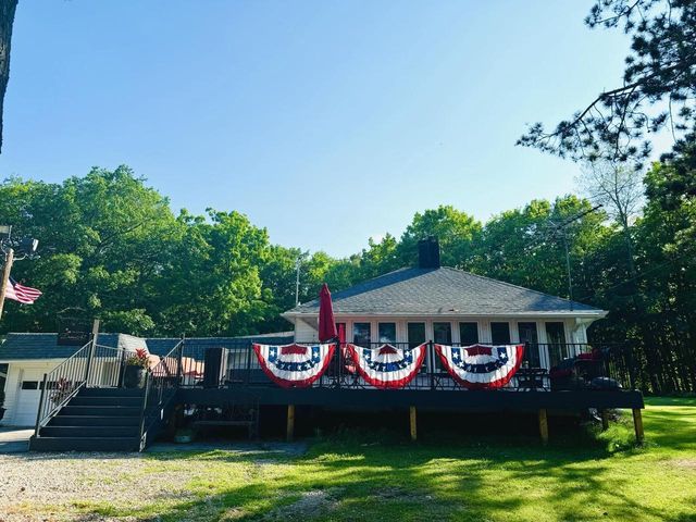 N7853 NOQUEBAY ROAD, Crivitz, WI 54114