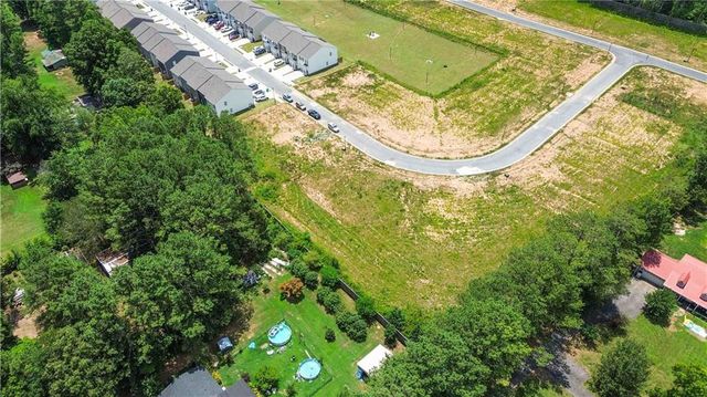 160 Village Green Drive NW, Adairsville, GA 30103