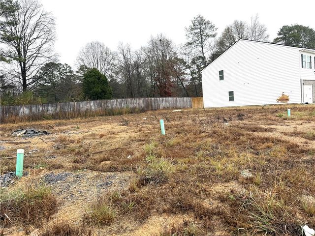 160 Village Green Drive NW, Adairsville, GA 30103