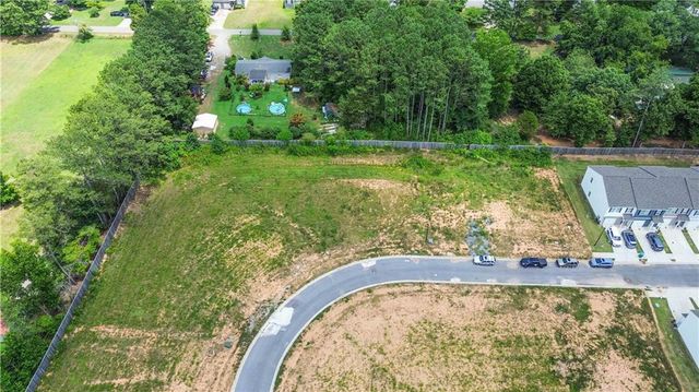 160 Village Green Drive NW, Adairsville, GA 30103