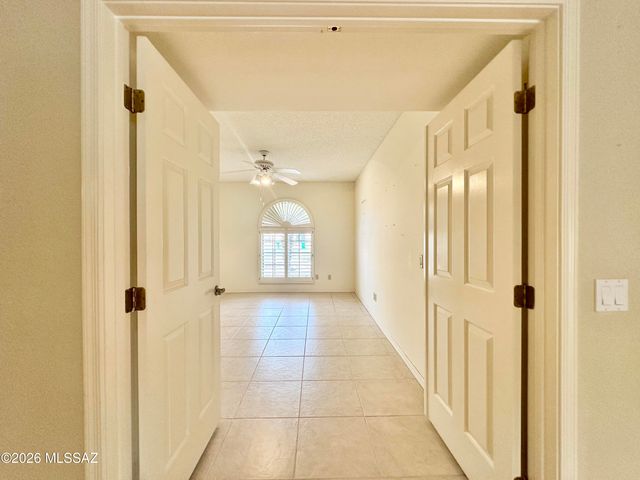 64427 E Rolling Rock Court, Tucson, AZ 85739