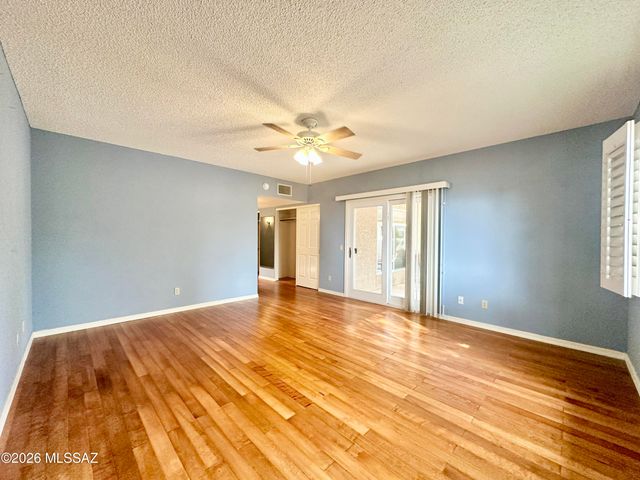 64427 E Rolling Rock Court, Tucson, AZ 85739