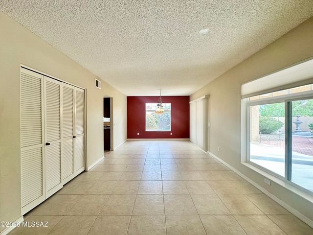 64427 E Rolling Rock Court, Tucson, AZ 85739