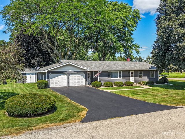 430 N Depot Street, Somonauk, IL 60552