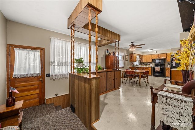 430 N Depot Street, Somonauk, IL 60552