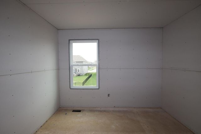 51 Banyan Drive, Lewis Center, OH 43035