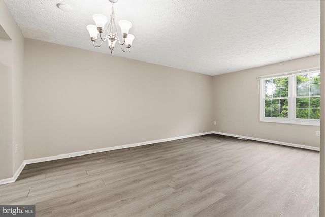 2034 N ANVIL LN, Temple Hills, MD 20748