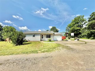 750 B Street, Farmington, MO 63640