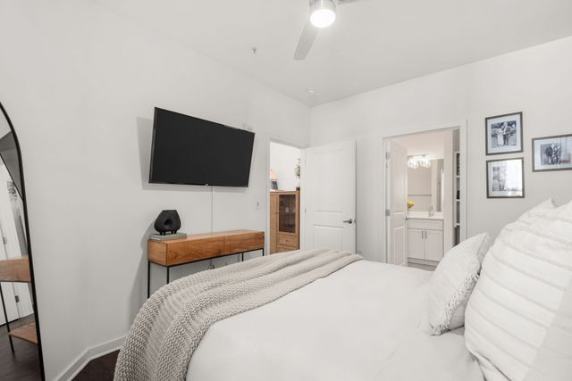 1677 54th Ave N Apt 123, Nashville, TN 37209