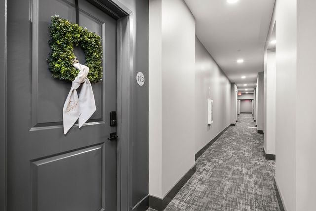 1677 54th Ave N Apt 123, Nashville, TN 37209