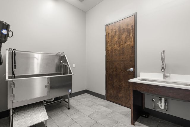 1677 54th Ave N Apt 123, Nashville, TN 37209