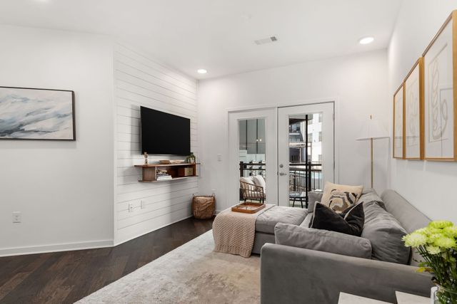 1677 54th Ave N Apt 123, Nashville, TN 37209