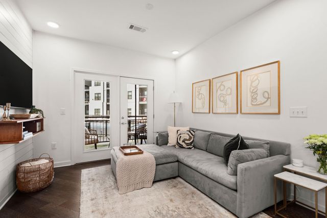 1677 54th Ave N Apt 123, Nashville, TN 37209