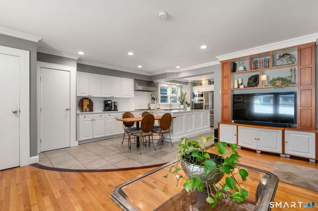 37 Uncas Road, Stamford, CT 06902