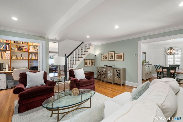 37 Uncas Road, Stamford, CT 06902