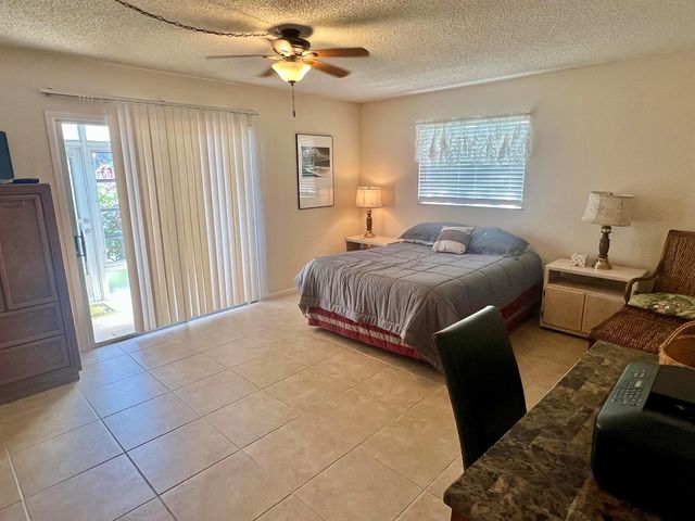 32 Lake Vista Trail 105, Port St. Lucie, FL 34952