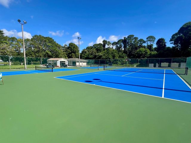 32 Lake Vista Trail 105, Port St. Lucie, FL 34952