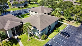 32 Lake Vista Trail 105, Port St. Lucie, FL 34952