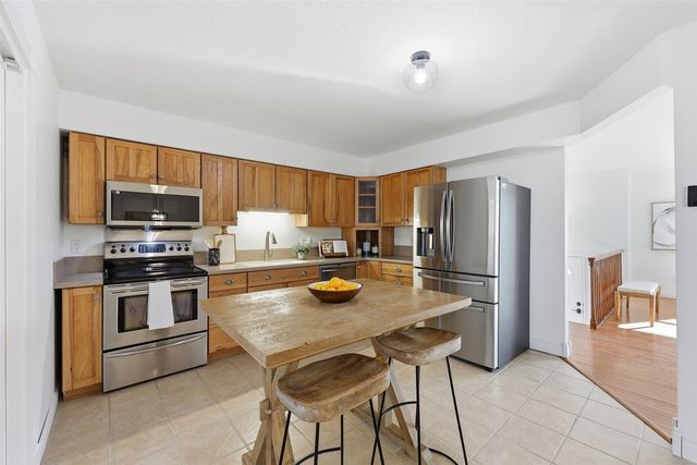 4204 Lloyd Ave SE, Iowa City, IA 52240