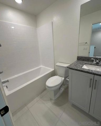 35161 Rangpur Ln,, Fallbrook, CA 92028
