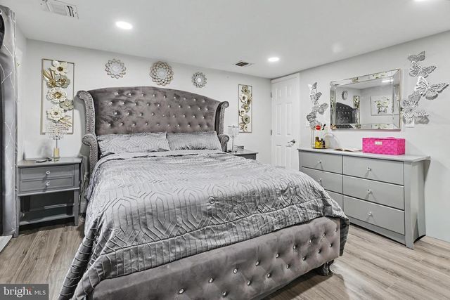 49 MARTINS LN, Hamilton, NJ 08620