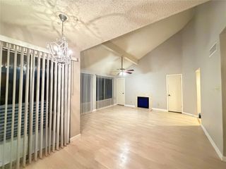 12200 Overbrook Lane 25C, Houston, TX 77077