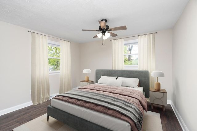402 MARSHALL ST, Staunton, VA 24401