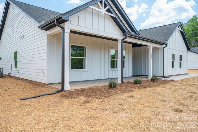 1349 Zeb Haynes Road, Maiden, NC 28650