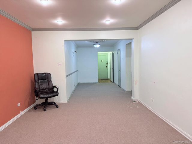 83-30 98 Street 1A, Woodhaven, NY 11421