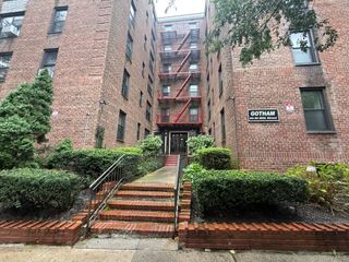 83-30 98 Street 1A, Woodhaven, NY 11421