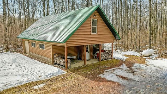 808 W BARKER AVENUE, Merrill, WI 54452