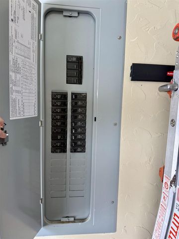 808 W BARKER AVENUE, Merrill, WI 54452