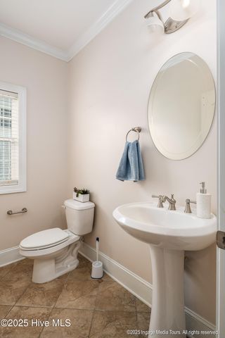 2316 Dovedale Drive A, Greenville, NC 27834