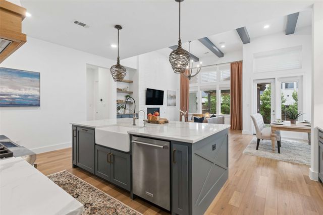 915 Oakhill Street, Allen, TX 75013