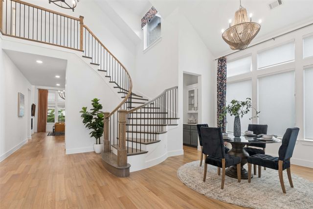 915 Oakhill Street, Allen, TX 75013