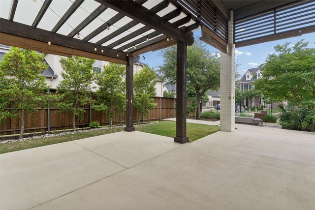 915 Oakhill Street, Allen, TX 75013