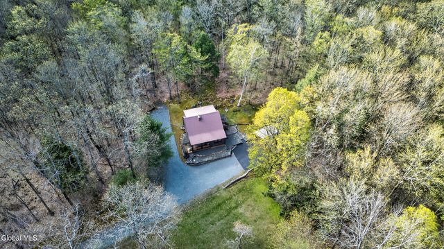 375 Momrow Road, Sand Lake, NY 12153