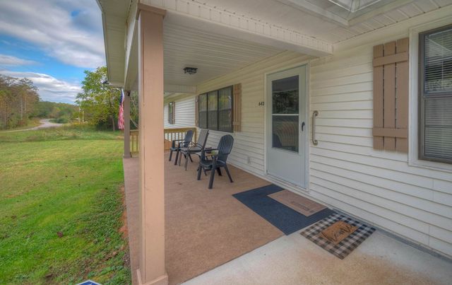 643 Number 20 Mine Road, Mccaysville, GA 30555