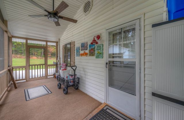 643 Number 20 Mine Road, Mccaysville, GA 30555