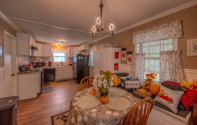 643 Number 20 Mine Road, Mccaysville, GA 30555