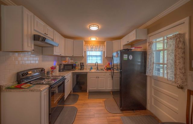 643 Number 20 Mine Road, Mccaysville, GA 30555