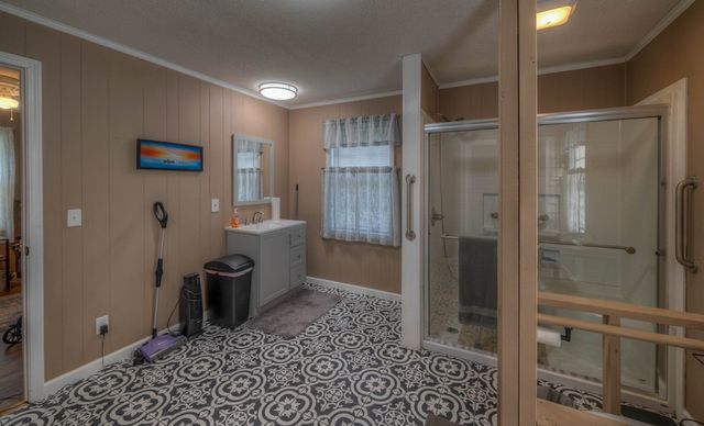 643 Number 20 Mine Road, Mccaysville, GA 30555