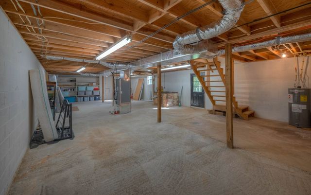 643 Number 20 Mine Road, Mccaysville, GA 30555