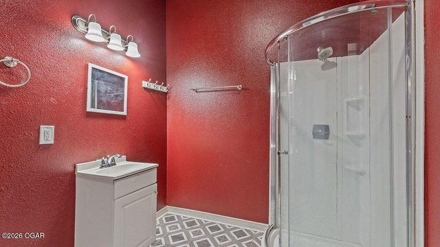 1101 Oak Street, Carthage, MO 64836