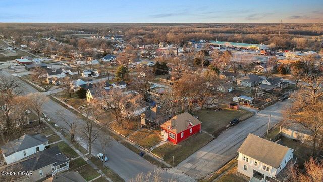 1101 Oak Street, Carthage, MO 64836