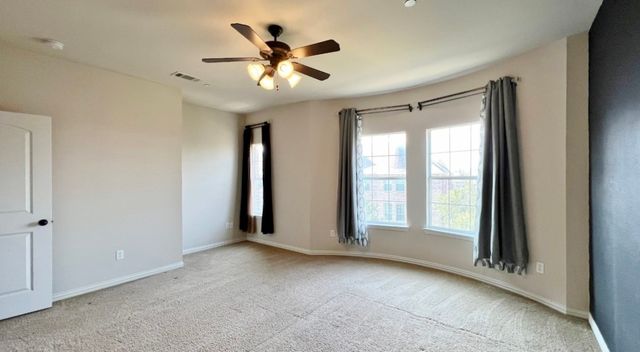 2500 Rockbrook Drive 40, Lewisville, TX 75067