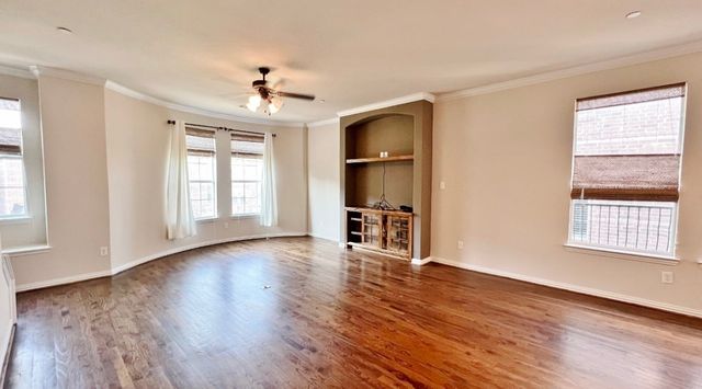 2500 Rockbrook Drive 40, Lewisville, TX 75067